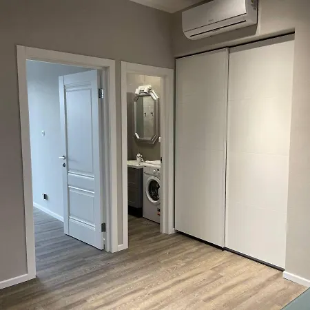 Lime Apartment *